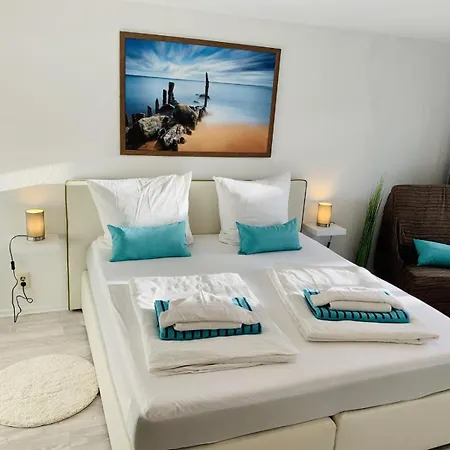 Kapitaens Hus 2 Mit Infrarotsauna Und Grossem Garten 700m Zum Holiday home *