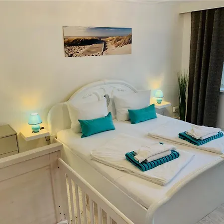 Kapitaens Hus 2 Mit Infrarotsauna Und Grossem Garten 700m Zum