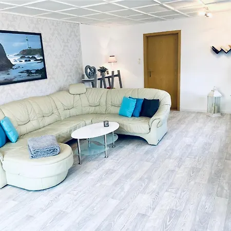 Vakantiehuis Kapitaens Hus 2 Mit Infrarotsauna Und Grossem Garten 700m Zum *