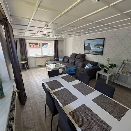 Kapitaens Hus 2 Mit Infrarotsauna Und Grossem Garten 700m Zum Graal-Mueritz