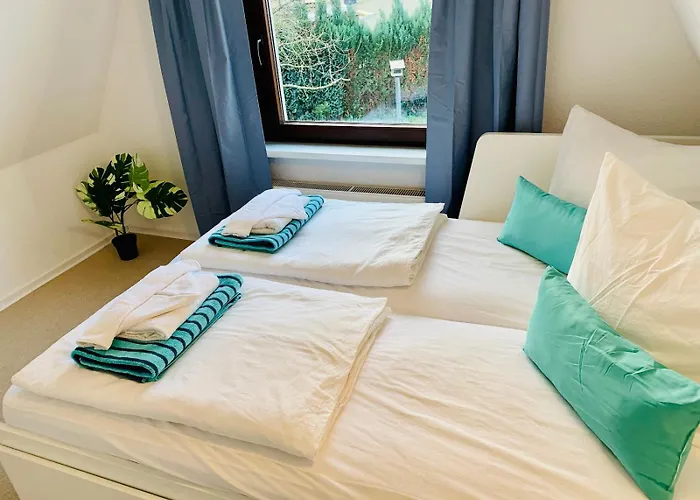 Kapitaens Hus 2 Mit Infrarotsauna Und Grossem Garten 700m Zum Casa vacanze Graal-Mueritz